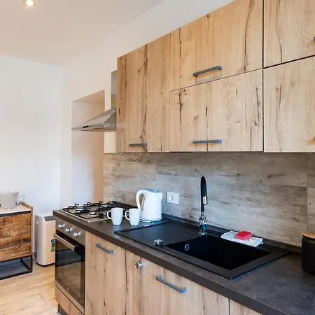 Casa Limone - With Private Courtyard Apartment Sanremo