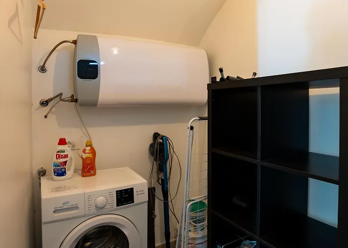 Casa Limone - With Private Courtyard Apartment *